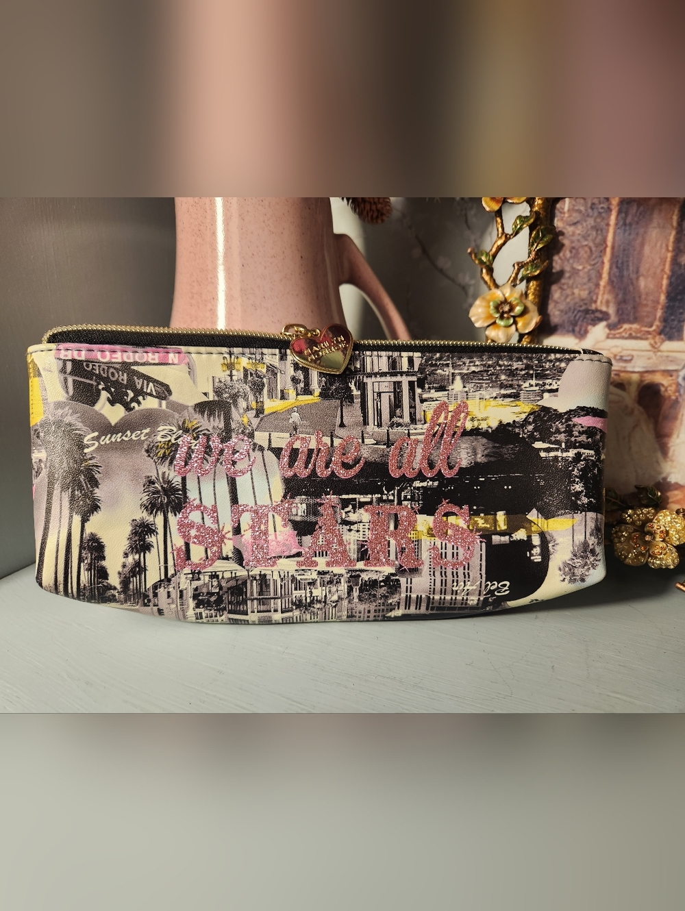 Marilyn Monroe Hollywood Pink Glitter We Are All Stars Pouch Makeup Bag Logo 8x4